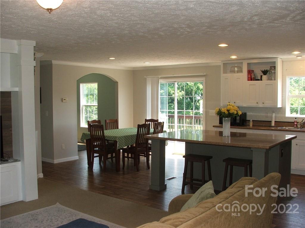 804 Concord Road Fletcher, NC 28732 - Photo 3 of 34 Gallery Image 3
