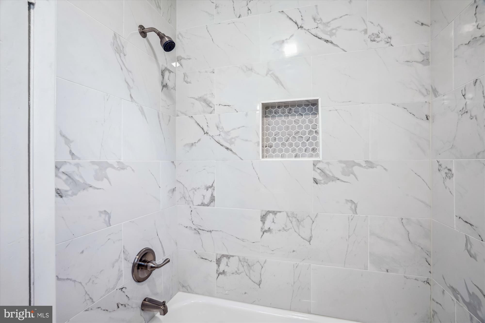 9711 Saxony Road Silver Spring, MD 20910 - Photo 18 of 32 New 2nd Hall Bath tub
