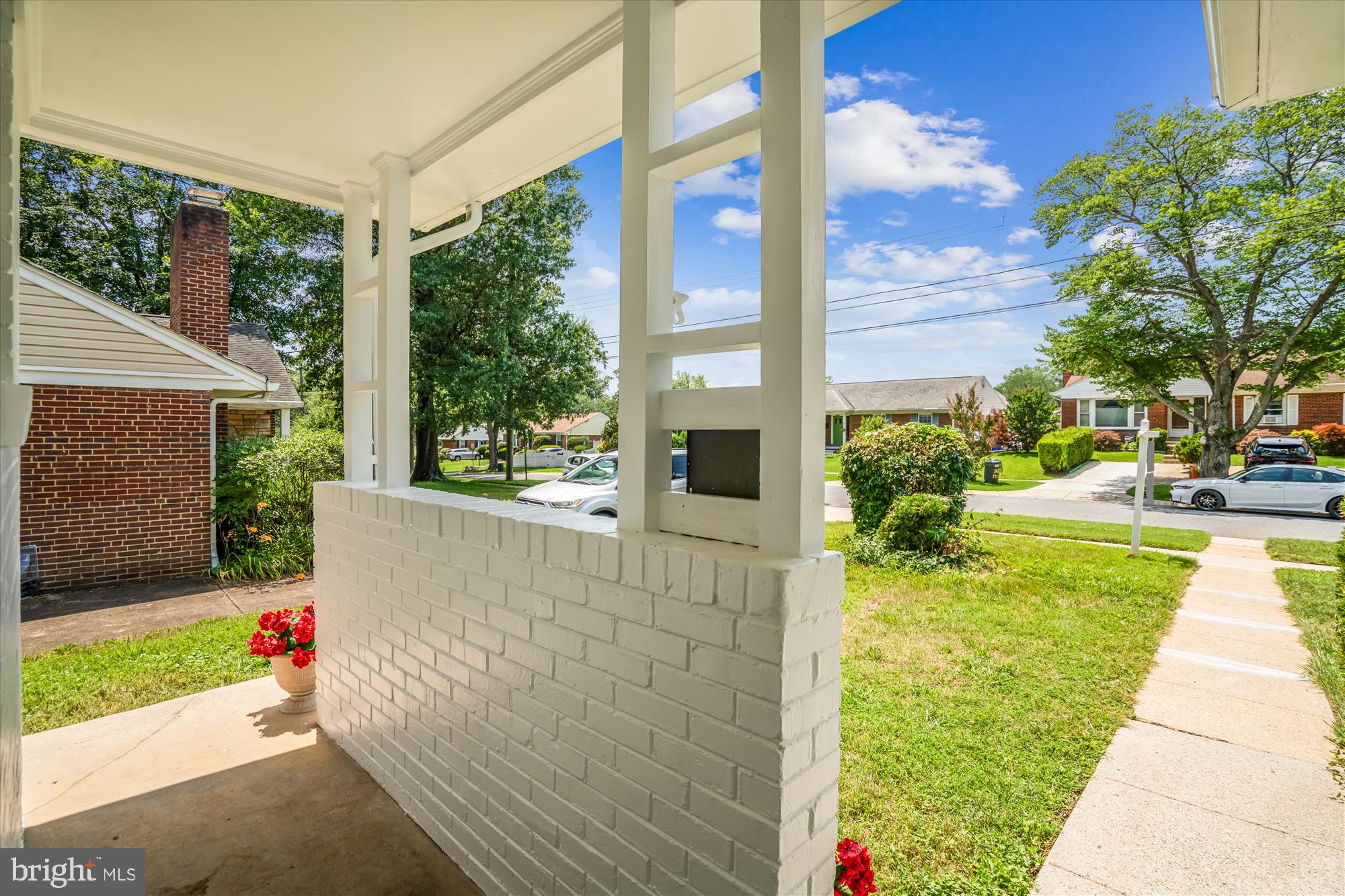 9711 Saxony Road Silver Spring, MD 20910 - Photo 2 of 32 Front Porch