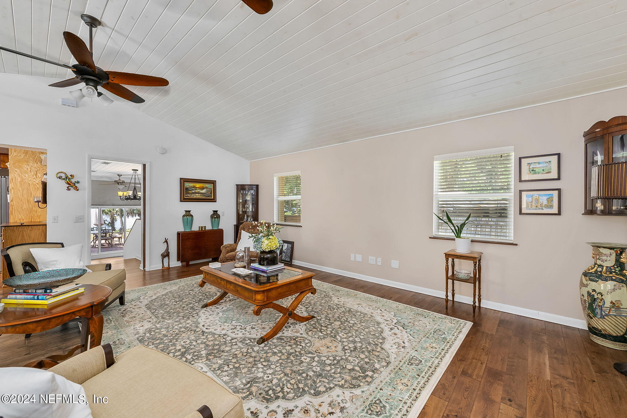 235 West River Road Palatka, FL 32177 - Photo 4 of 49 Family Room