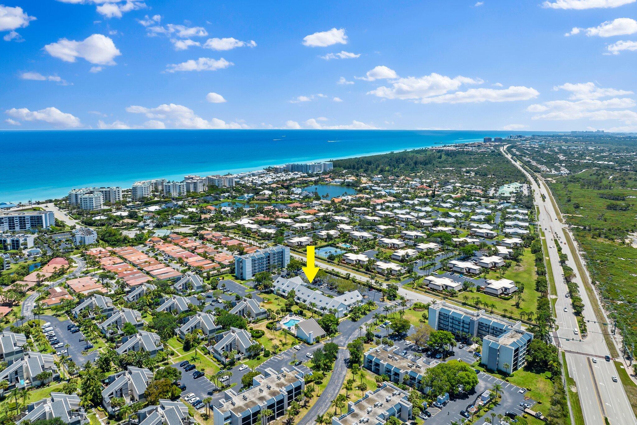 1605 Highway 1, Unit 209M2 Jupiter, FL 33477 - Photo 24 of 26 a view of city and mountain