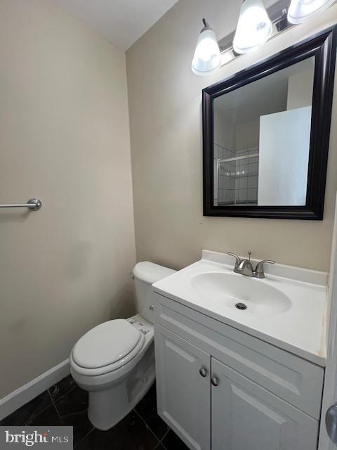 12102 Birdseye Terrace Germantown, MD 20874 - Photo 11 of 20 BATH