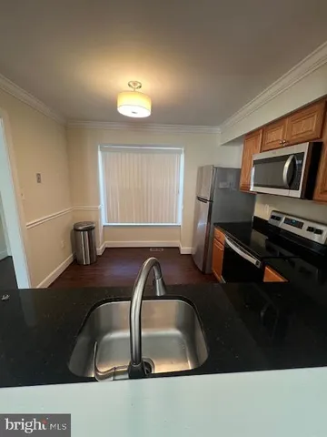 $2,350 | 12102 Birdseye Terrace, Germantown, MD 20874