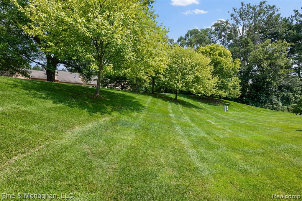 35595 Court Ridge Court Farmington Hills, MI 48335 - Photo 35 of 39