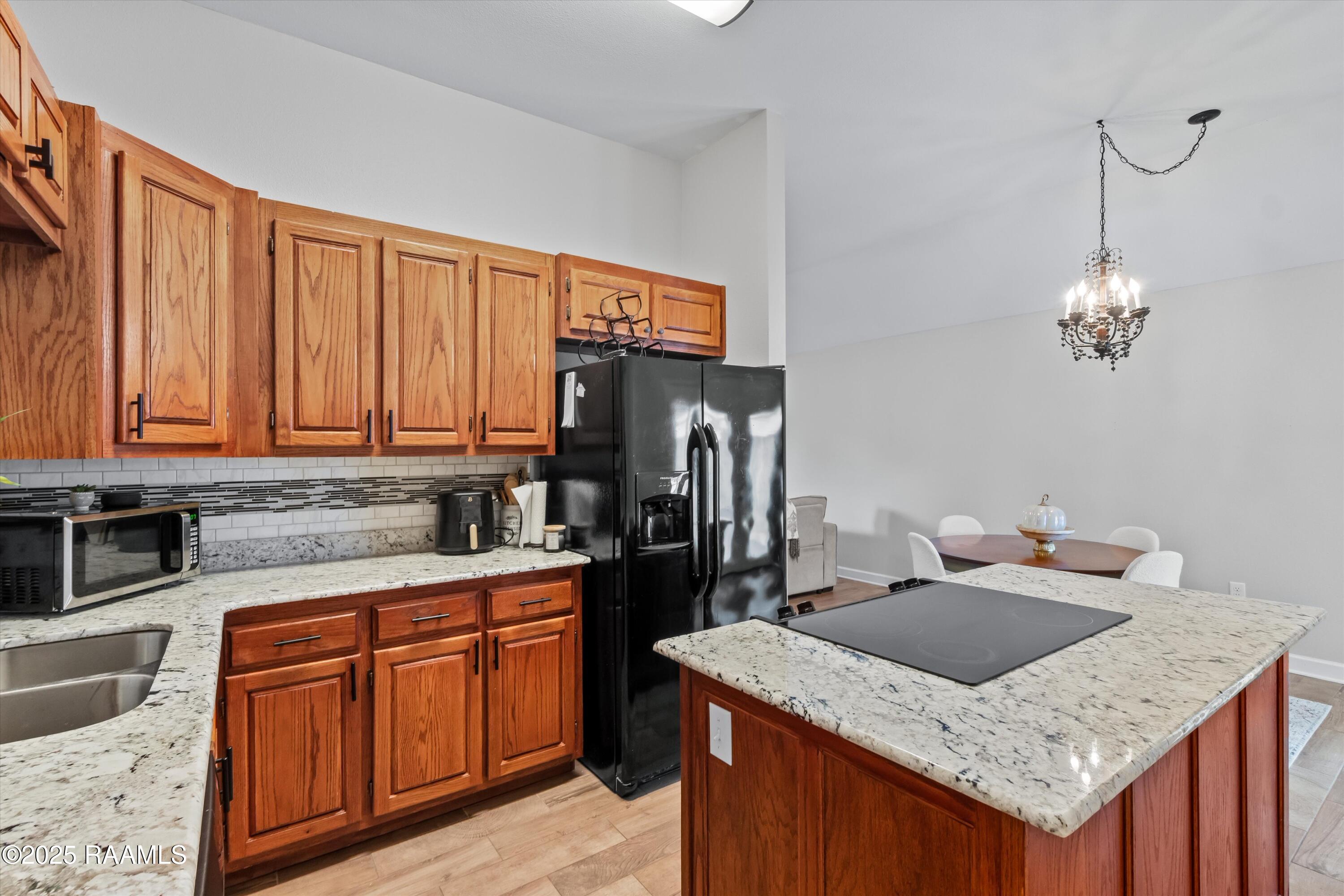 745 Fawn Lake Drive Baton Rouge, LA 70816 - Photo 6 of 15 06-Kitchen w_ Island
