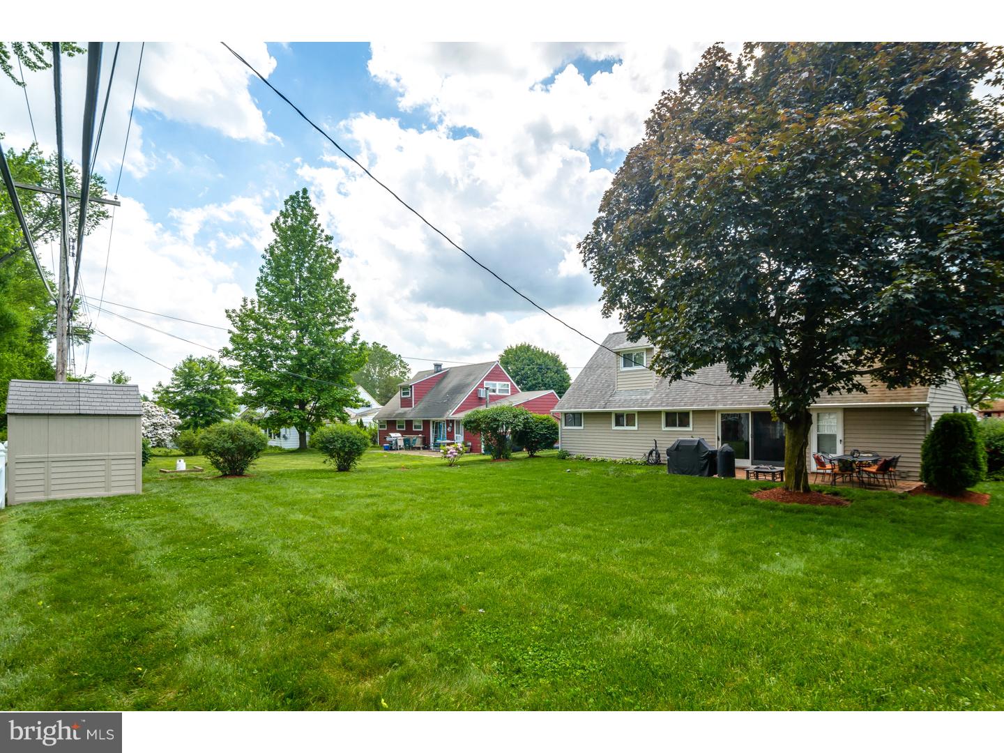 22 Homestead Road Levittown, PA 19056 - Photo 22 of 25 Exterior Back
