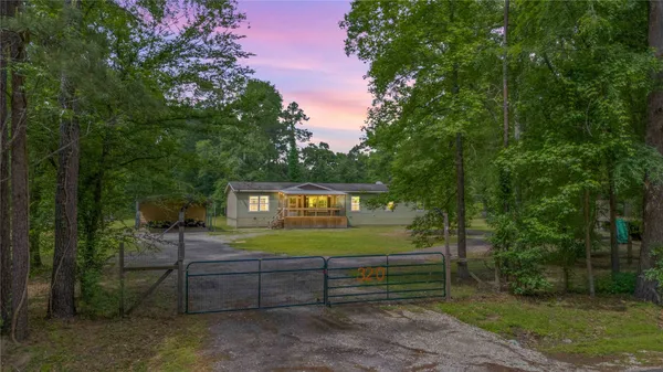 $315,000 | 320 Wild Oak Drive, Huffman, TX 77336
