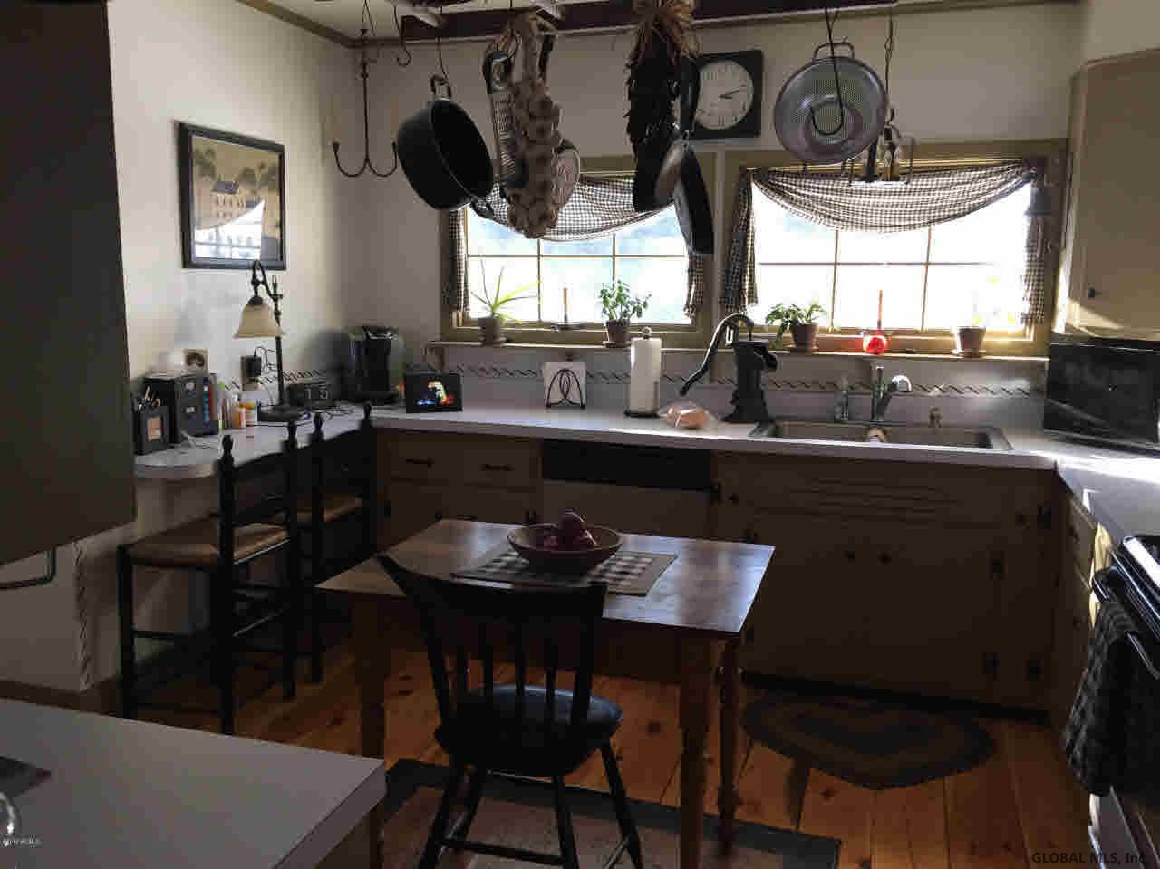 403 Gansevoort Road Moreau, NY 12828 - Photo 3 of 47 Photo 3