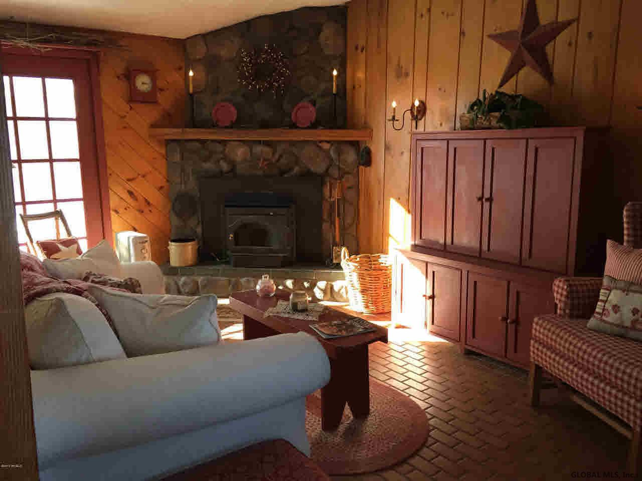 403 Gansevoort Road Moreau, NY 12828 - Photo 7 of 47 Photo 7