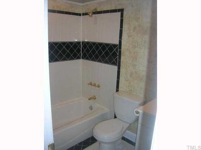 6045 Bellow Street Raleigh, NC 27609 - Photo 3 of 8 Gallery Image 3