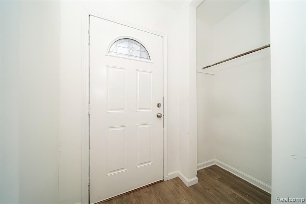 11510 Nottingham Road Detroit, MI 48224 - Photo 9 of 63 Gallery Image 9