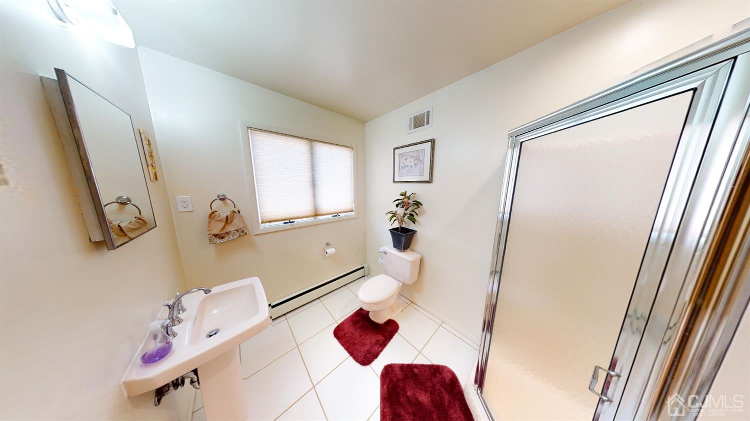 10 Cook Road East Brunswick, NJ 08816 - Photo 12 of 25 1st Floor Full Bath