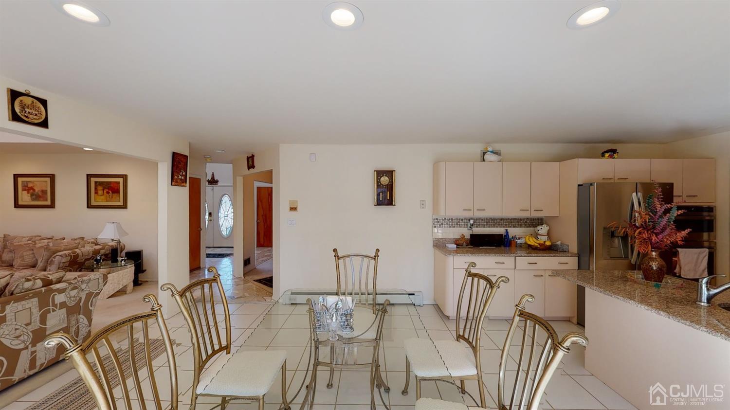 10 Cook Road East Brunswick, NJ 08816 - Photo 8 of 25 Breakfast Area