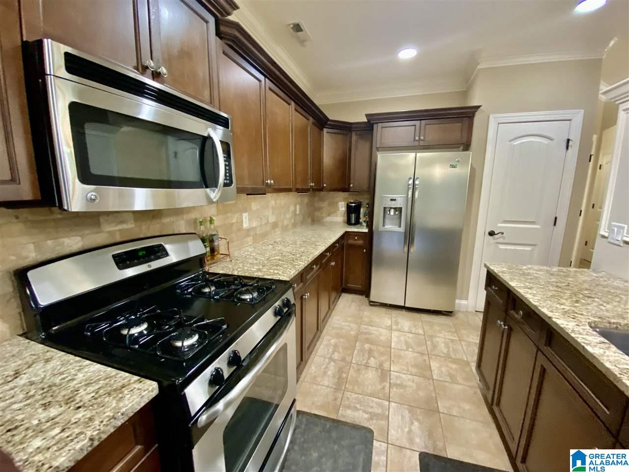 3039 Eagle Ridge Lane Birmingham, AL 35242 - Photo 4 of 41