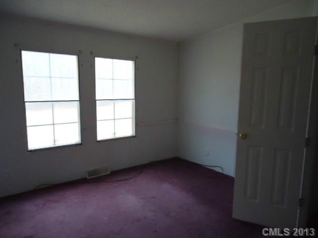 1807 Martin Road, Unit 12 Kings Mountain, NC 28086 - Photo 9 of 16 Gallery Image 9