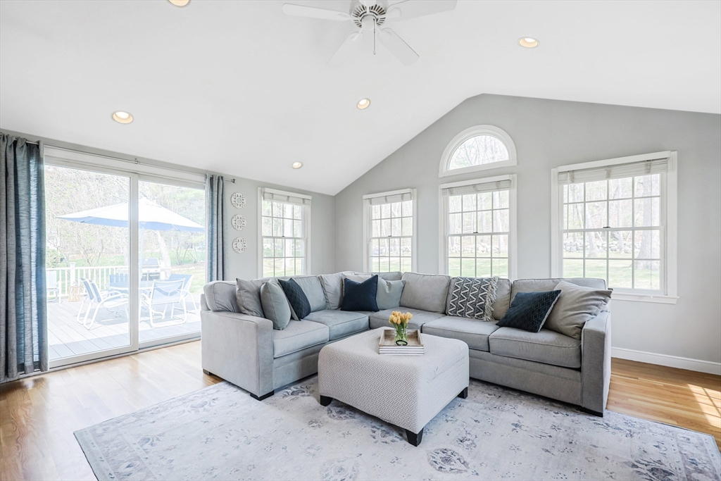17 Tamarack Road Medfield, MA 02052 - Photo 14 of 41 Gallery Image 14