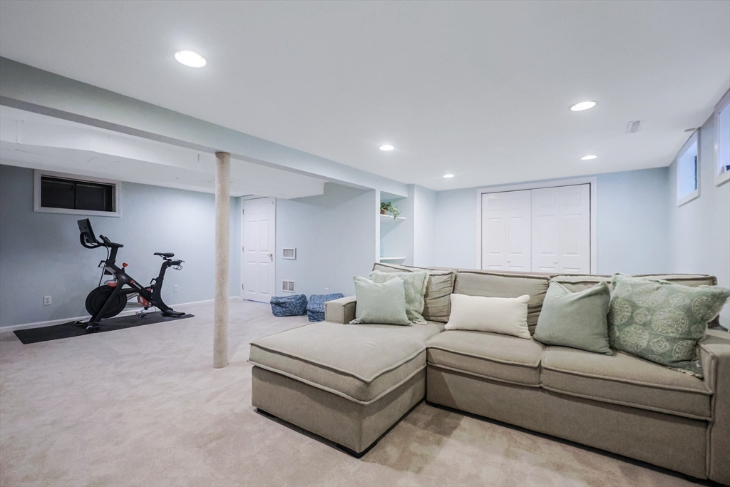 17 Tamarack Road Medfield, MA 02052 - Photo 28 of 41 Gallery Image 28