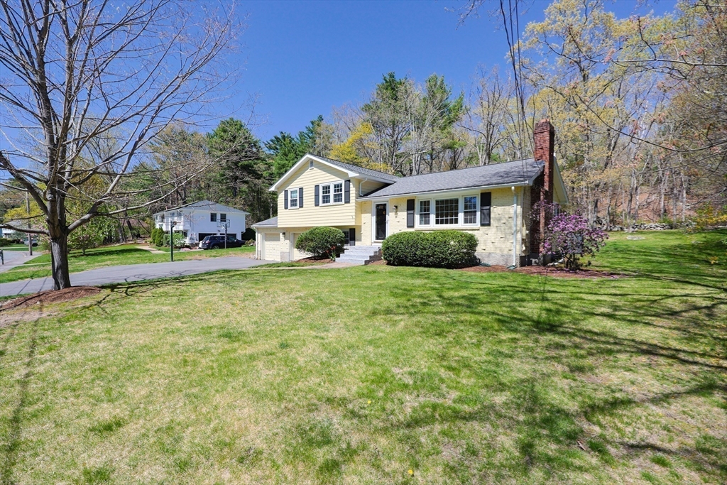 17 Tamarack Road Medfield, MA 02052 - Photo 37 of 41 Gallery Image 37