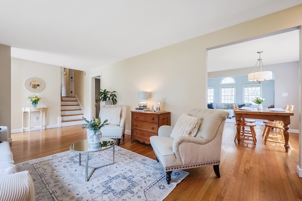 17 Tamarack Road Medfield, MA 02052 - Photo 5 of 41 Gallery Image 5