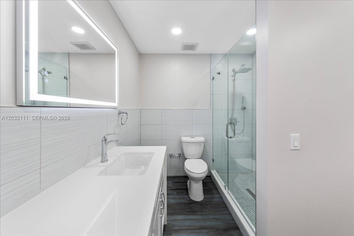 7705 Southwest 66th Street Miami, FL 33143 - Photo 46 of 60