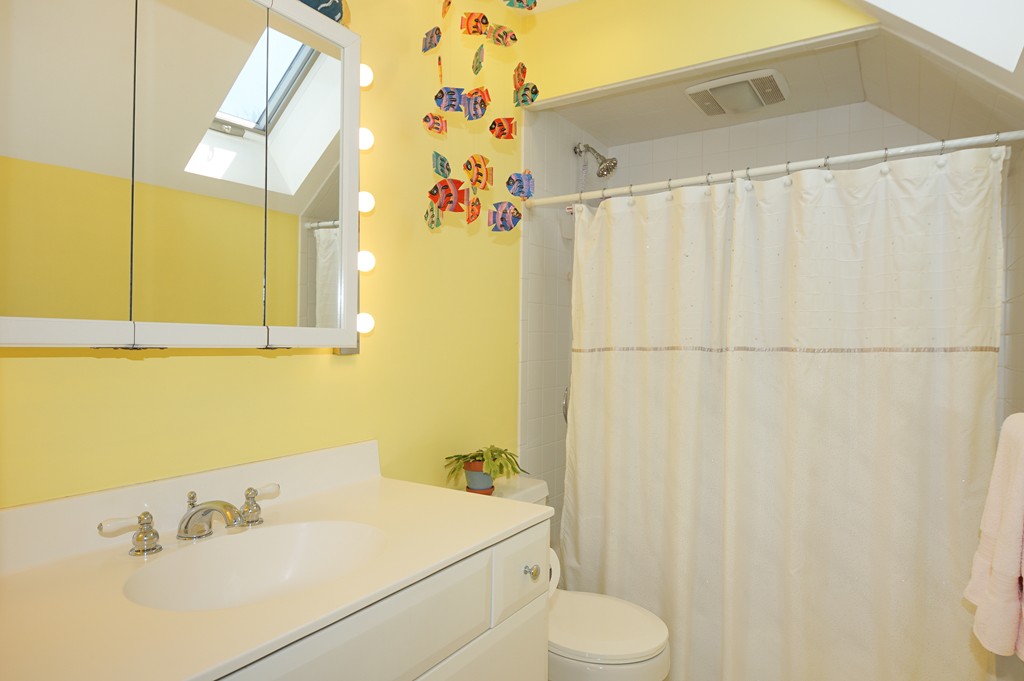 20 Bacon Street, Unit 1 Winchester, MA 01890 - Photo 24 of 30 Gallery Image 24