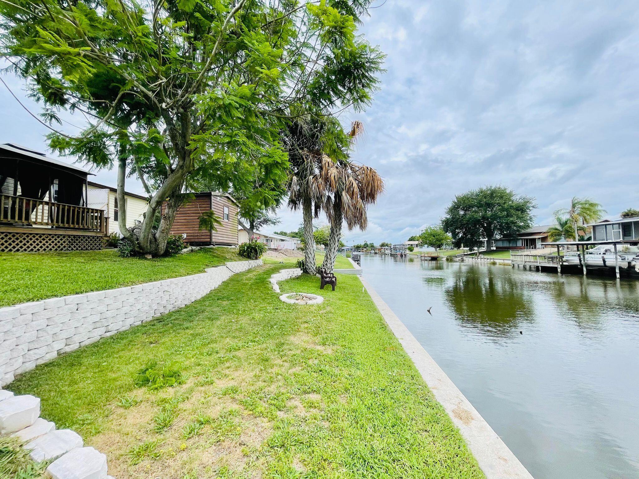 2301 Southeast 33rd Street Okeechobee, FL 34974 - Photo 26 of 29 441965197_458881036838458_16100220883960