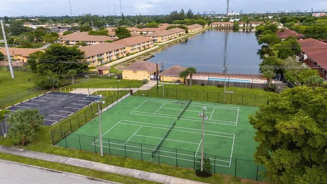 $258,000 | 550 Northwest 214th Street, Unit 201, Miami Gardens, FL 33169
