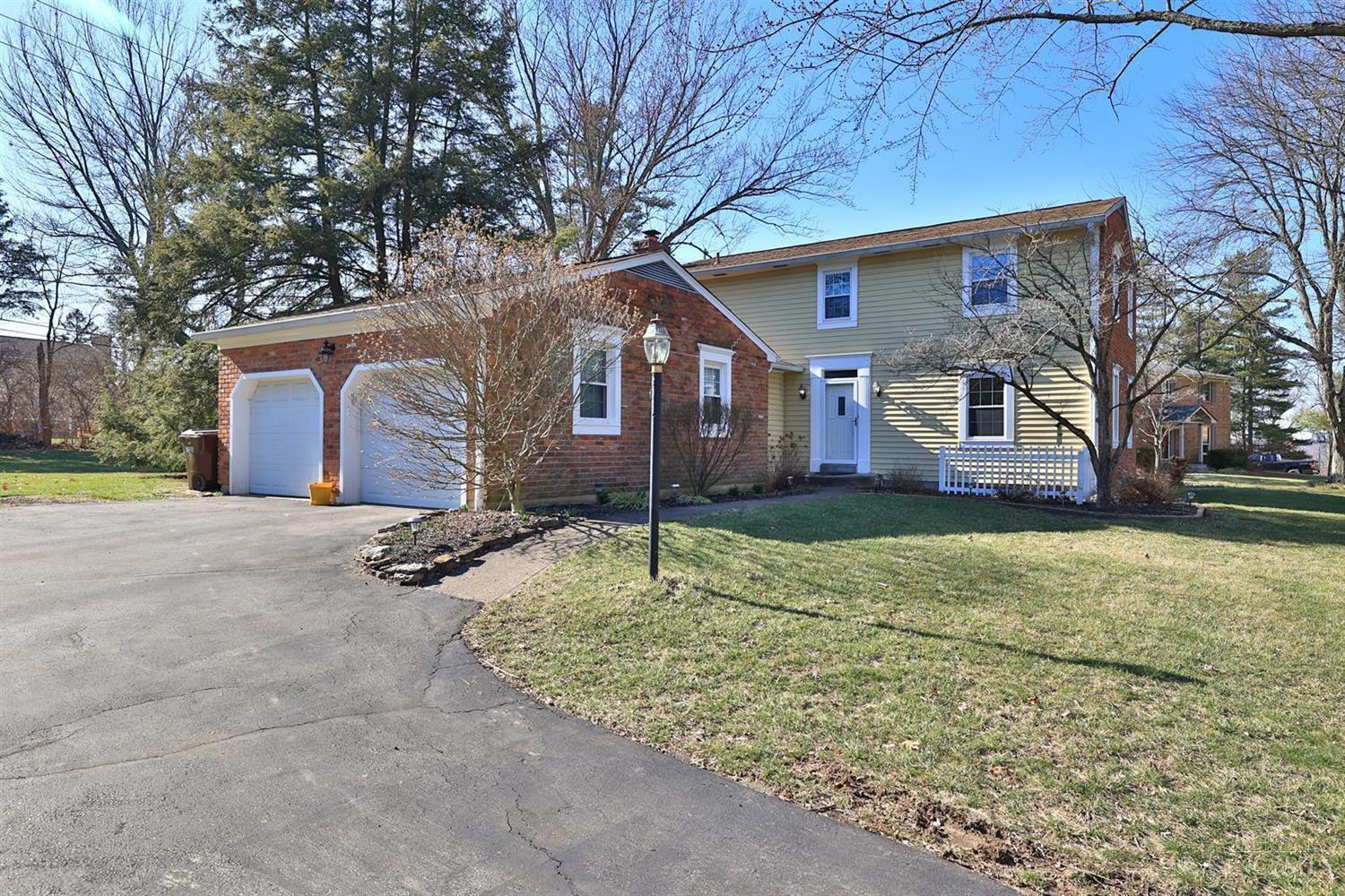 523 Pepper Ridge Road Cincinnati, OH 45244 - Photo 1 of 60 Gallery Image 1