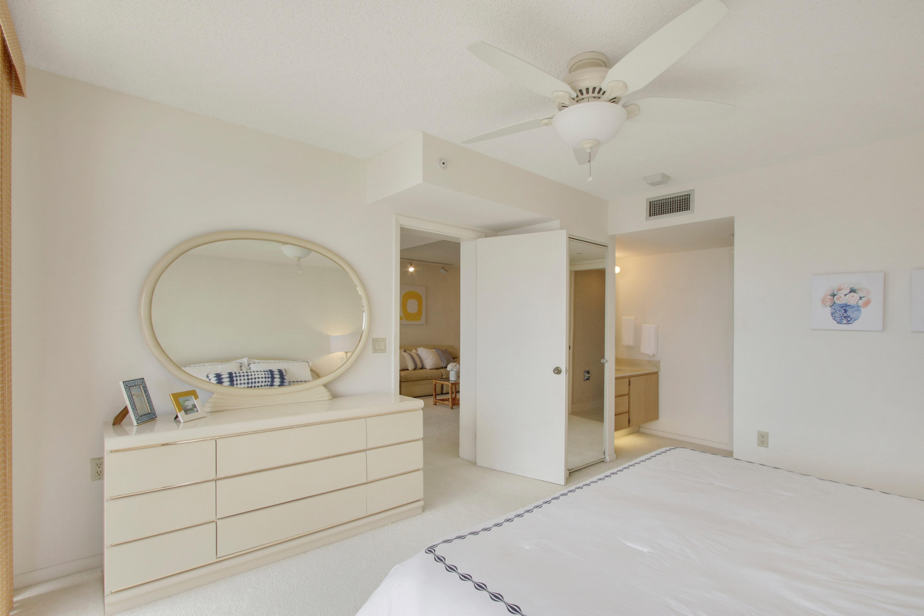 2401 Marina Isle Way, Unit 405 Jupiter, FL 33477 - Photo 17 of 36 Master Bedroom