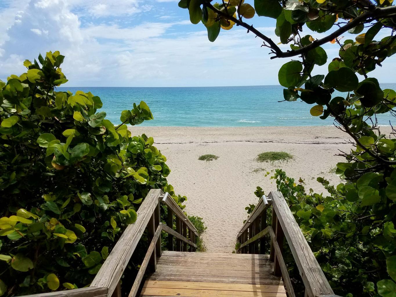 2401 Marina Isle Way, Unit 405 Jupiter, FL 33477 - Photo 32 of 36 Gorgeous Beach