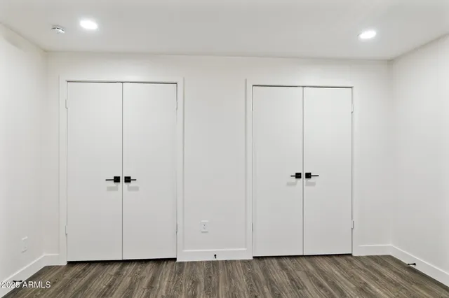 a view of a room with an entryway