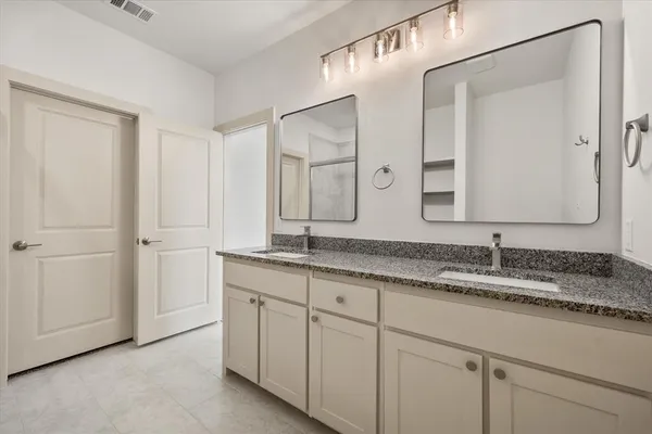 $2,395 | 506 East Kimball Street, Unit 2, Mansfield, TX 76063