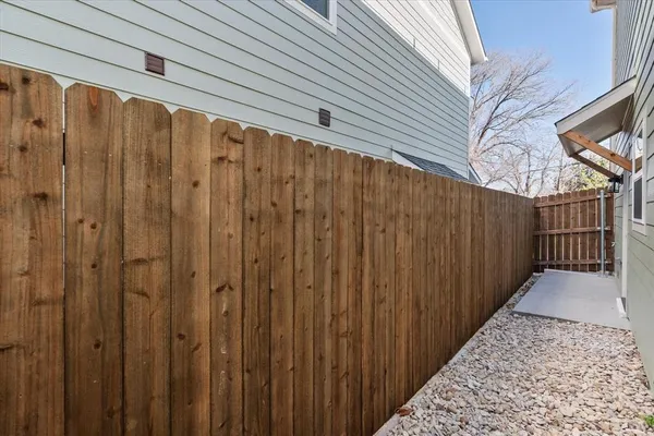 $2,395 | 506 East Kimball Street, Unit 2, Mansfield, TX 76063