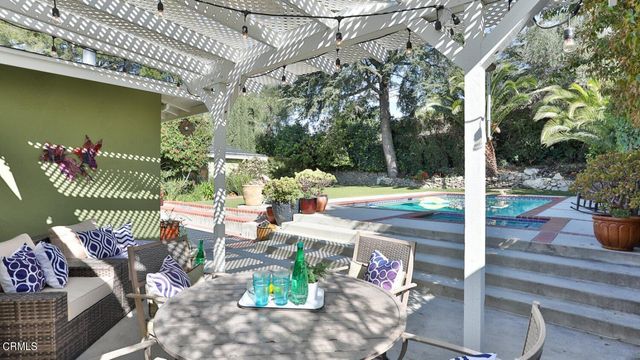 $1,601,000 | 2347 Caracas Street, La Crescenta, CA 91214