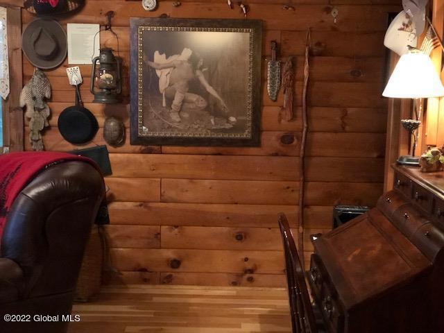34 Bucket Way Crown Point, NY 12928 - Photo 44 of 74 South Interior Wall