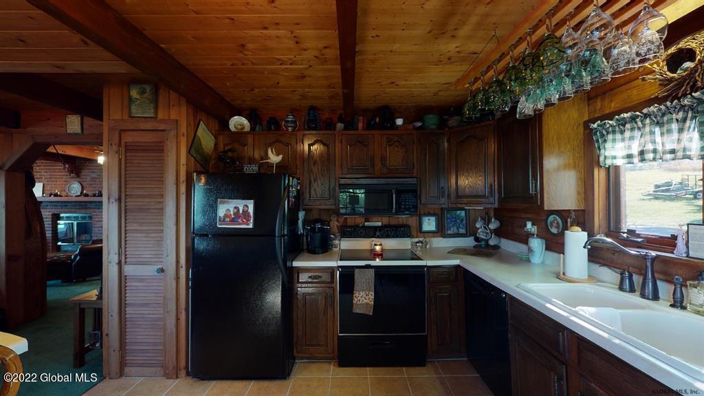 34 Bucket Way Crown Point, NY 12928 - Photo 47 of 74 kitchen