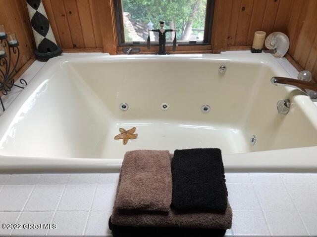 34 Bucket Way Crown Point, NY 12928 - Photo 61 of 74 jet tub