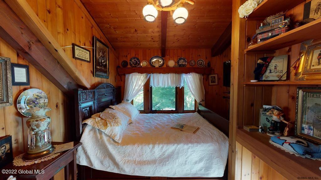 34 Bucket Way Crown Point, NY 12928 - Photo 66 of 74 2nd bedroom