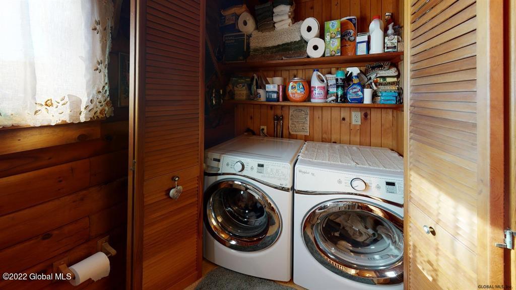 34 Bucket Way Crown Point, NY 12928 - Photo 72 of 74 washer & Dryer