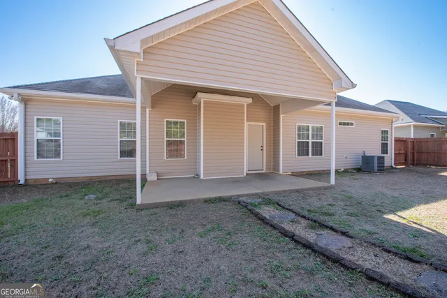 $270,000 | 310 Flowing Meadows Drive, Perry, GA 31047