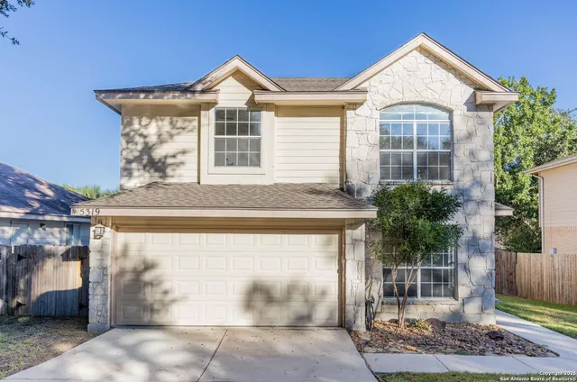 $2,000 | 5319 Stormy Breeze, San Antonio, TX 78247