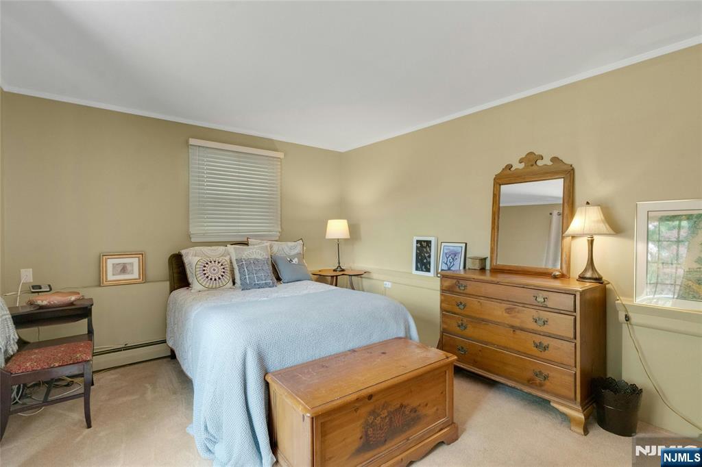109 Malcolm Road Mahwah, NJ 07430 - Photo 11 of 43