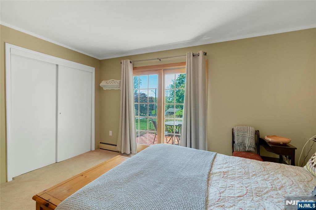 109 Malcolm Road Mahwah, NJ 07430 - Photo 12 of 43