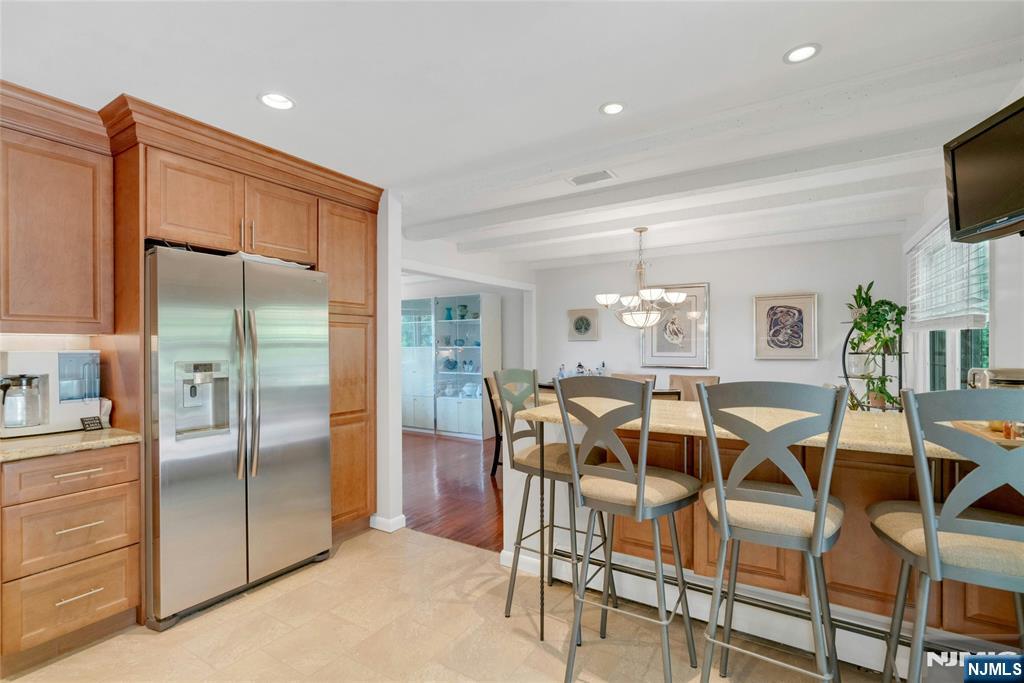 109 Malcolm Road Mahwah, NJ 07430 - Photo 22 of 43