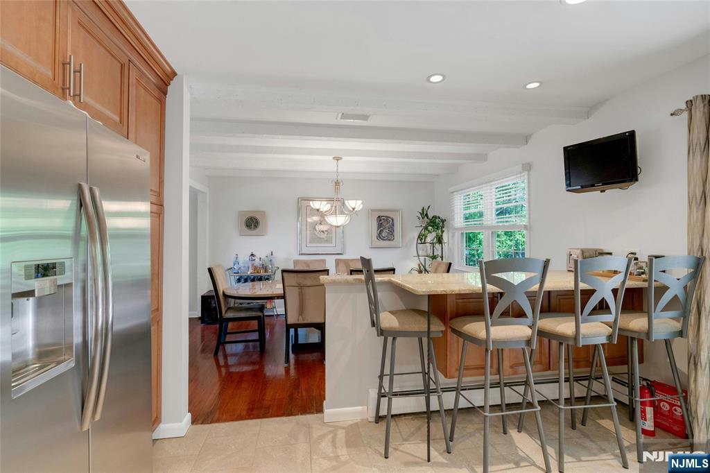 109 Malcolm Road Mahwah, NJ 07430 - Photo 23 of 43