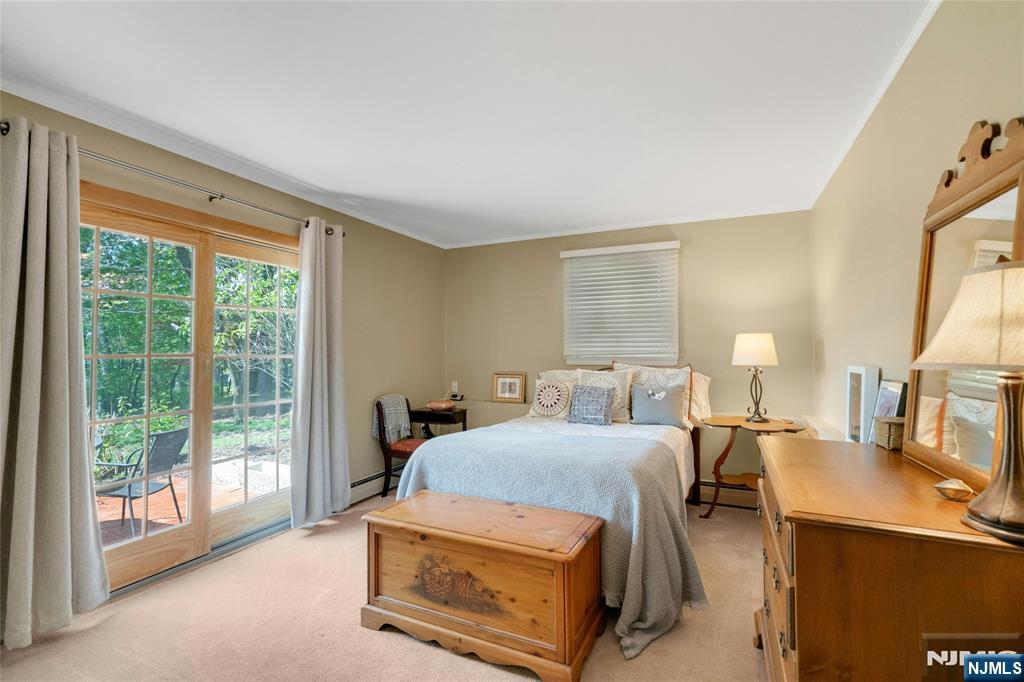 109 Malcolm Road Mahwah, NJ 07430 - Photo 10 of 43
