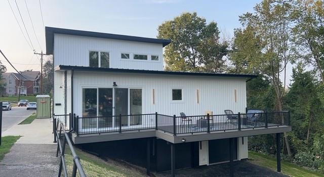 328 Ridge Avenue Canonsburg, PA 15317 - Photo 3 of 37 Huge side deck off the living room...