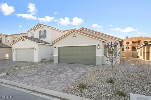 $2,185 | 3895 Riley Rose Avenue, Las Vegas, NV 89139