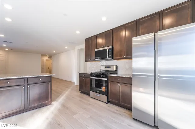 $2,185 | 3895 Riley Rose Avenue, Las Vegas, NV 89139