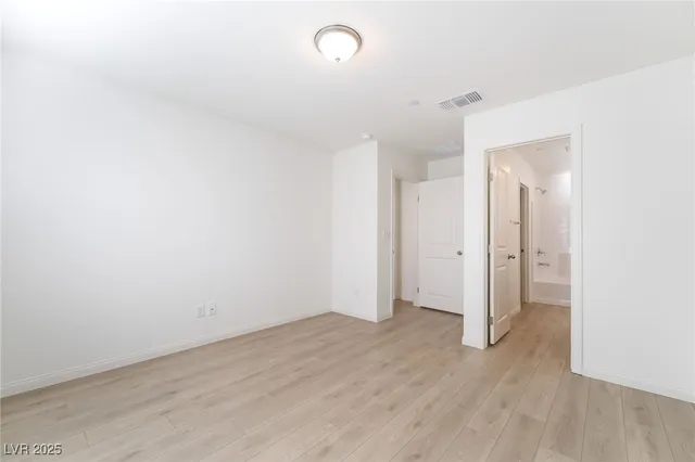 $2,185 | 3895 Riley Rose Avenue, Las Vegas, NV 89139